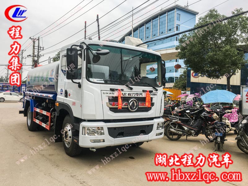 2019/07/03，重慶白總在程力集團訂購了一輛12方東風D9噴霧車發車啦，單號：28352